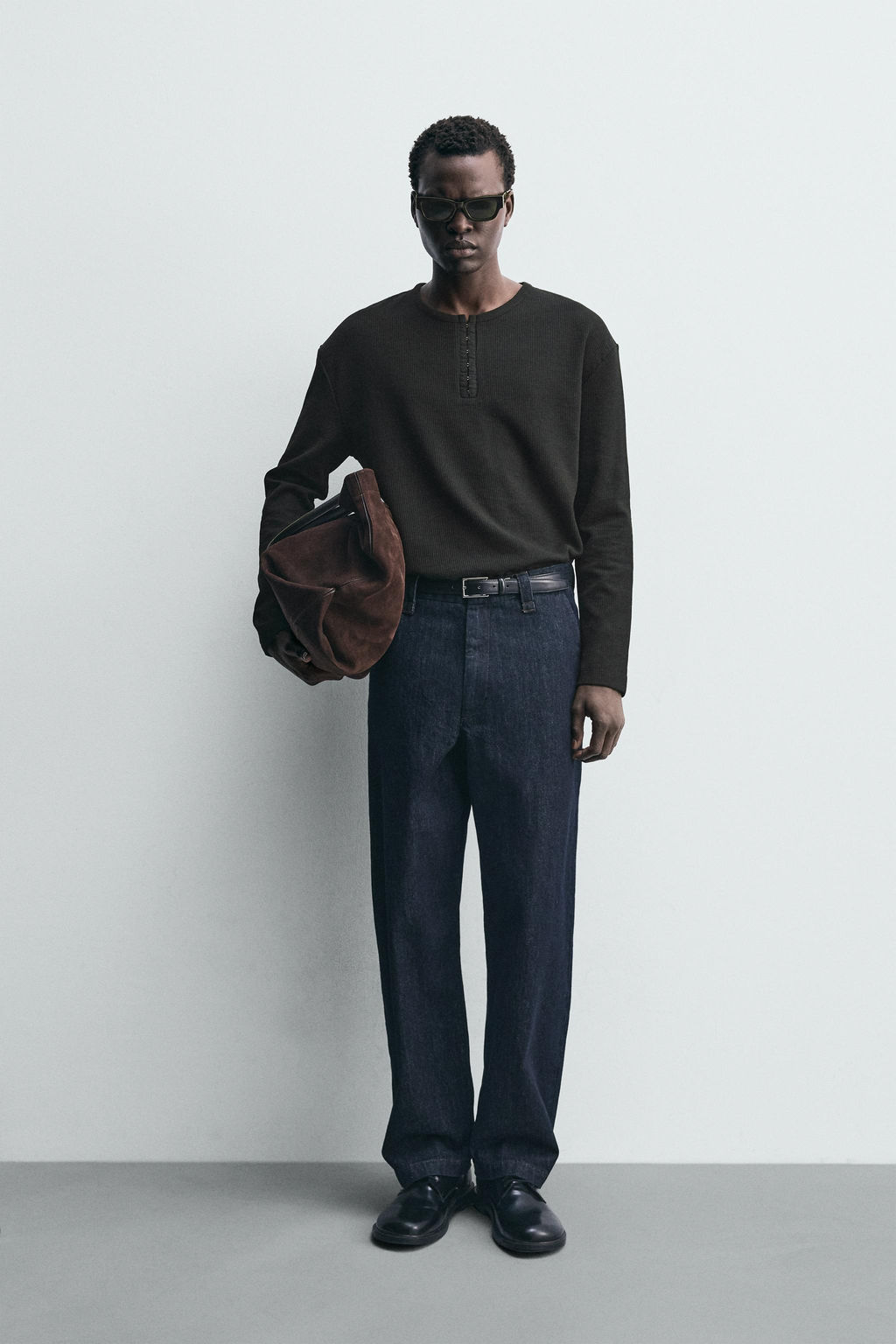 RIBBED HENLEY NECK T-SHIRT