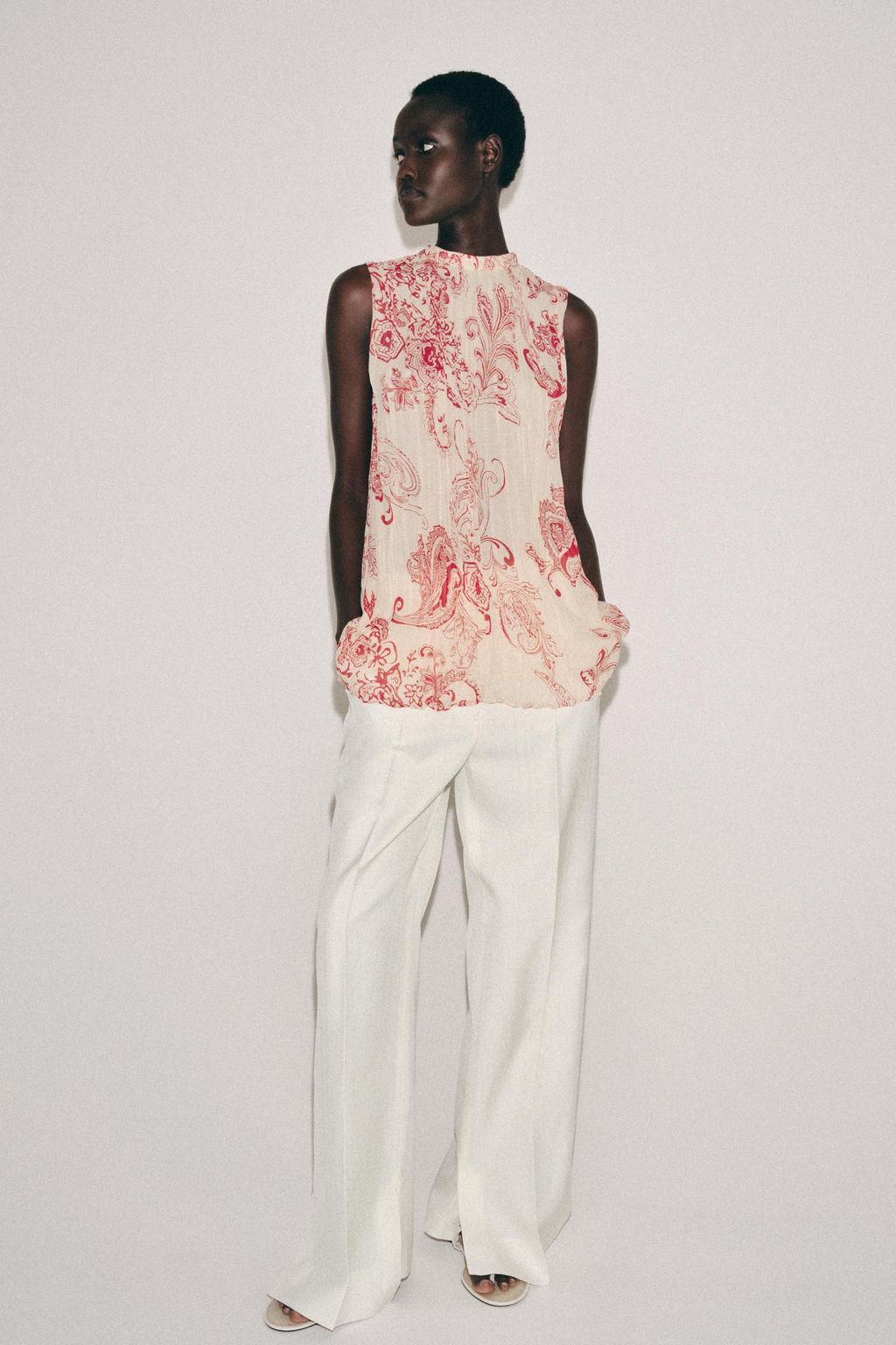 TOP ESTAMPADO ZW COLLECTION / Crudo / Rojo - Zara фото 2