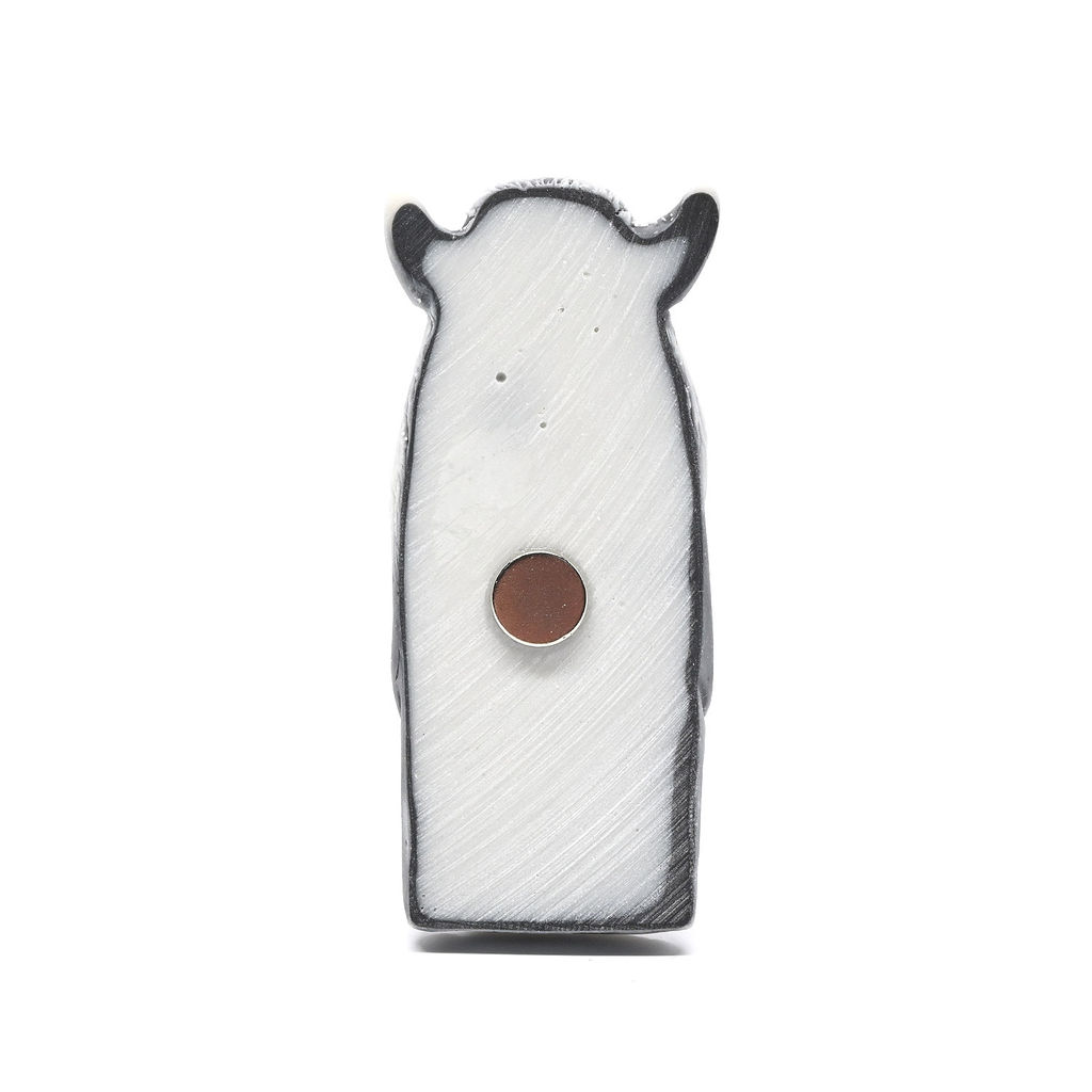 Магнит из мрамолита "Велес" 27*13*62мм Радуга камня