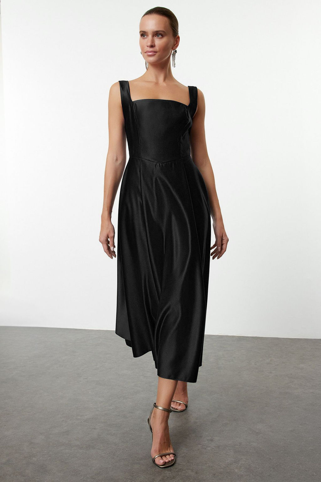 TRENDYOLMILLA Lacivert A-Kesim Saten Dokuma S?k Abiye & Mezuniyet Elbise TPRAW25EL00040 фото 13