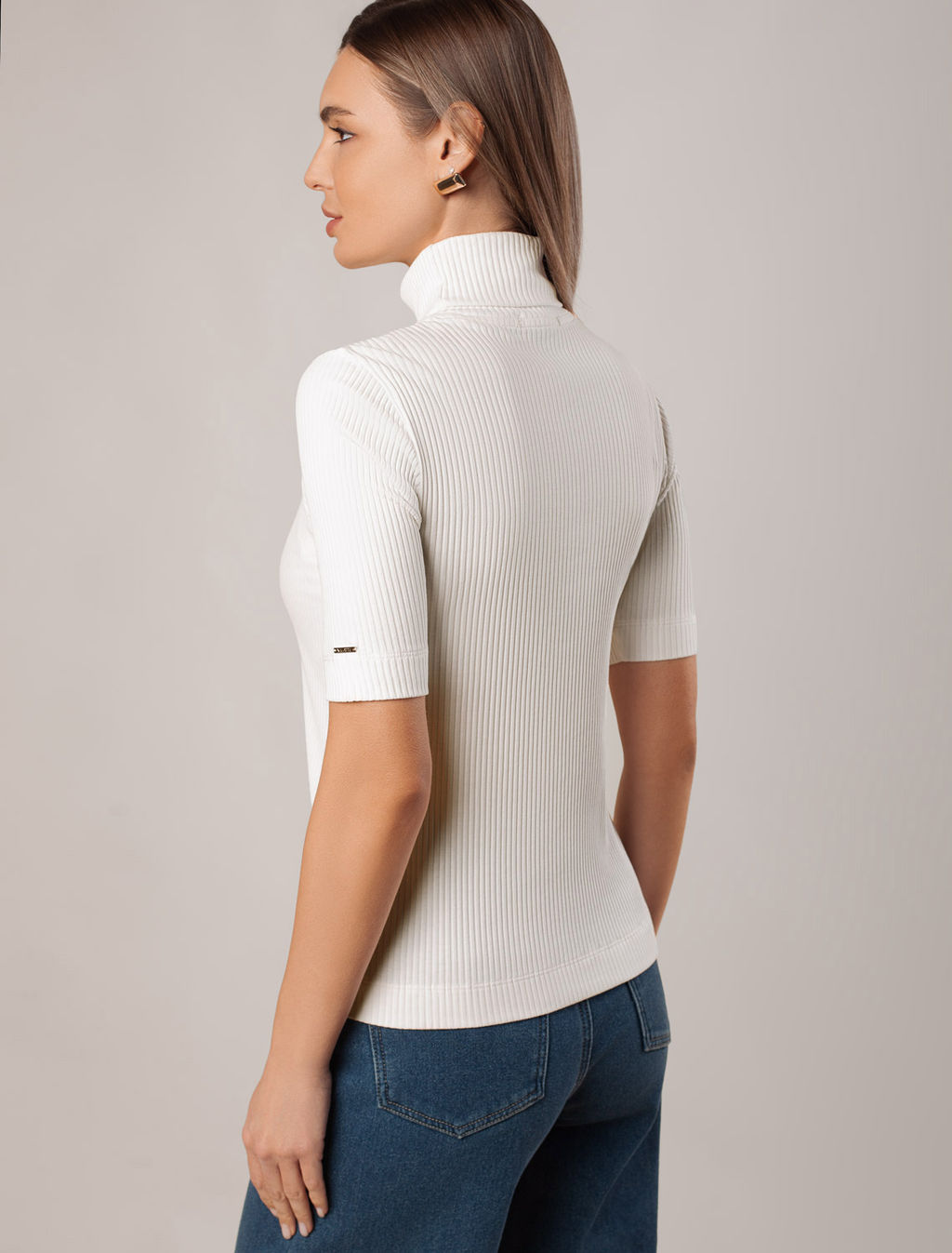 Водолазка из фактурного трикотажа в рубчик - Vilatte фото 4