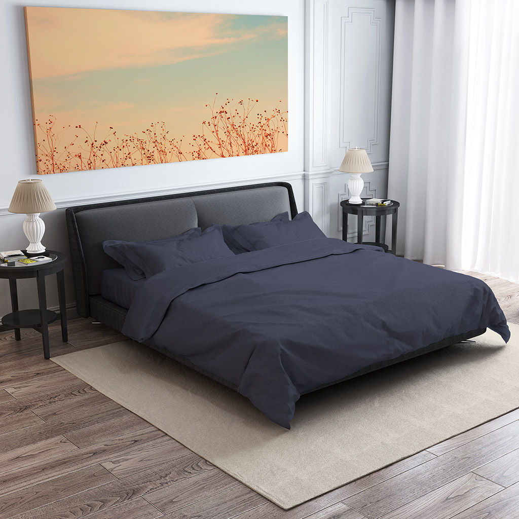 Постельное белье, комплект Евростандарт "Темный деним", 4 предмета: пододеяльник 200х215см, простыня 220х240см, 2 наволочки 70х70см с клапаном-запахом, микрофибра 80г/м2, полиэстер 100%, упаковка "классическая" ПВХ 34,5х41см, "Домашняя мода" (Россия)