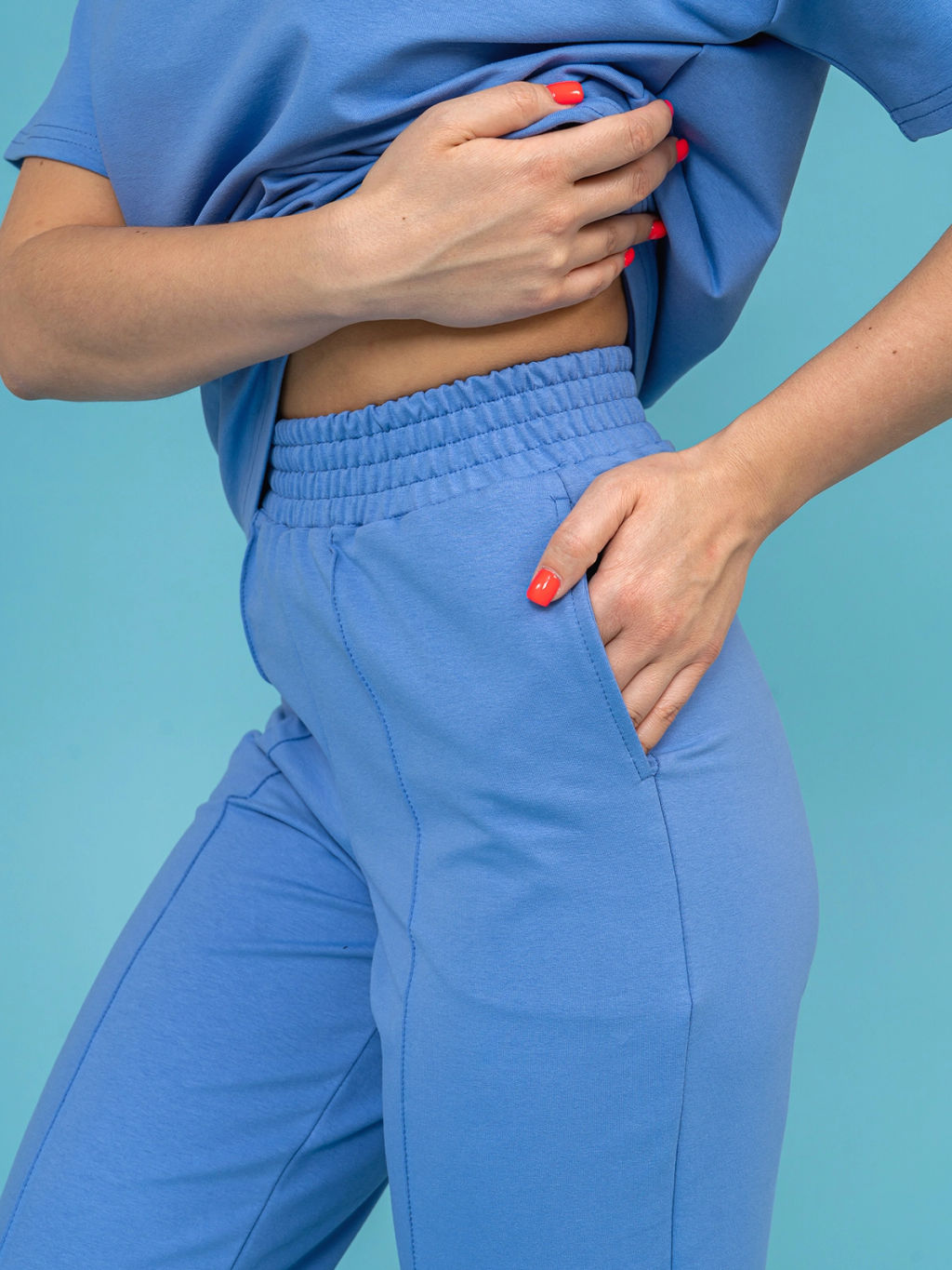 Костюм женский, цвет голубой