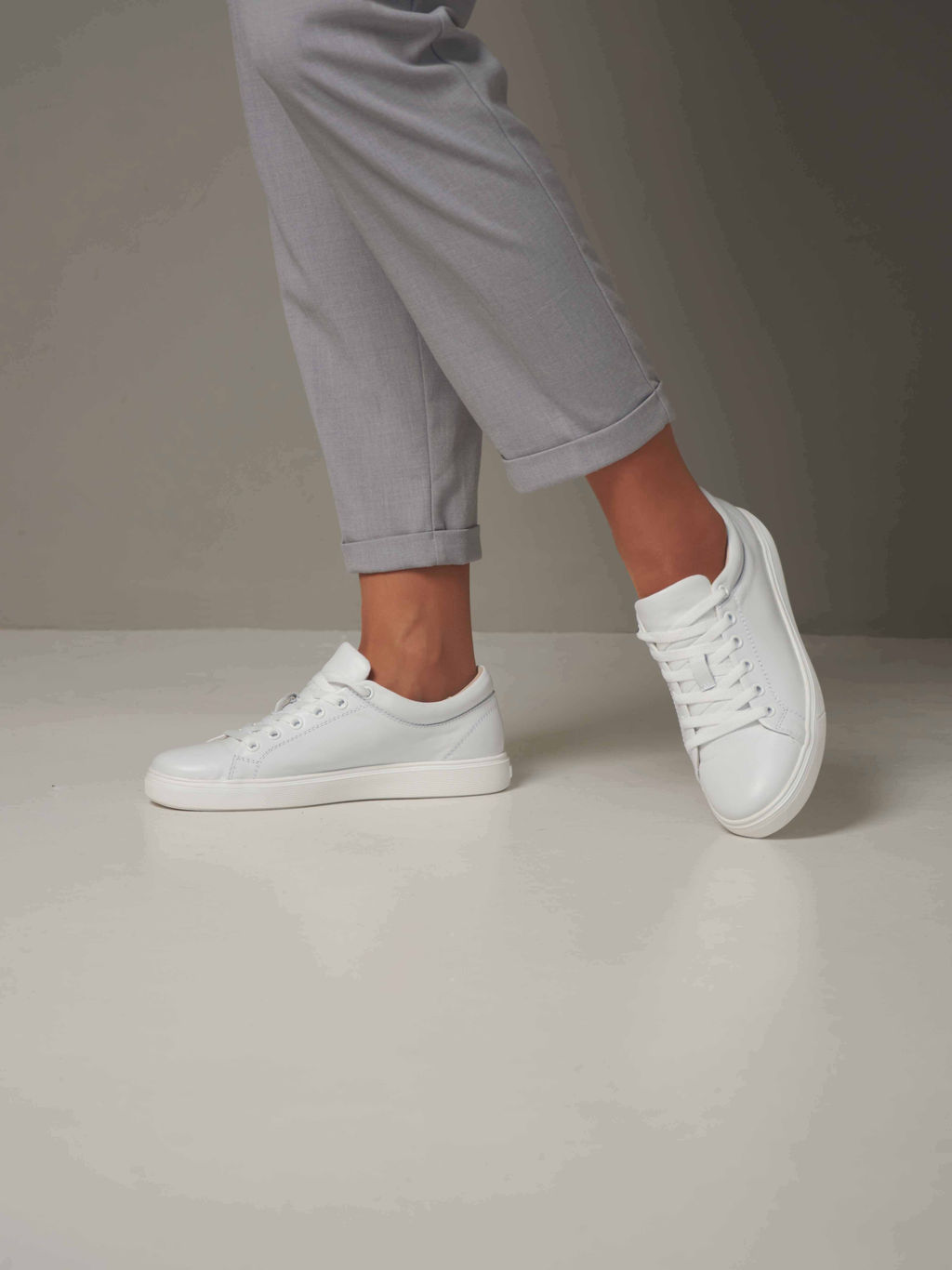 Кеды 130.emojiw.white