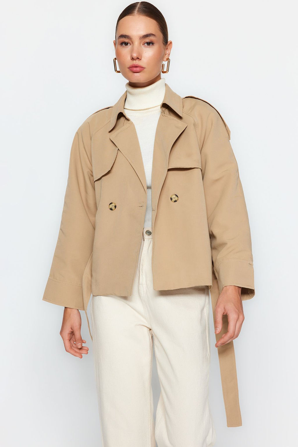 Bej Oversize Genis Kesim Kemerli Trenckot TWOAW24TR00011