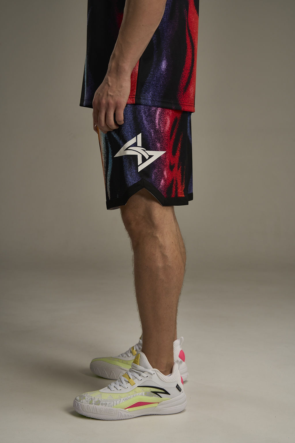 Шорты Черный/Оранжевый (Принт) SHOCK 4 Game Shorts - Anta фото 3