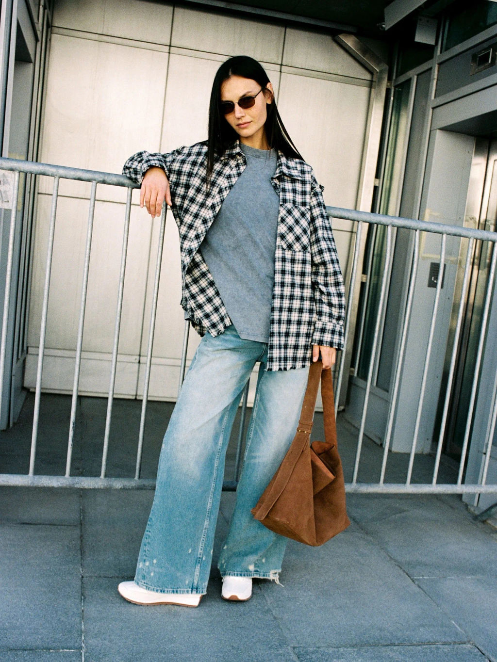 EMKA / Джинсы Loose Fit 378  фото 3