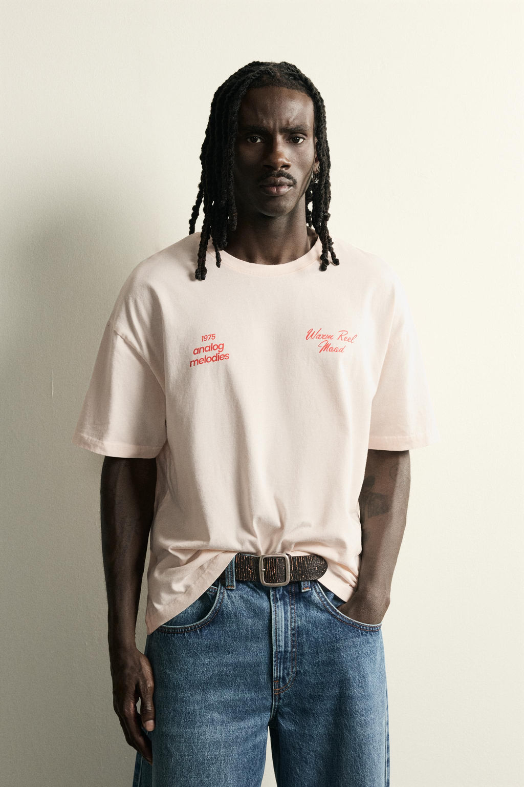 CAMISETA RELAXED FIT TEXTOS LAVADOS / Rosa - Zara фото 2