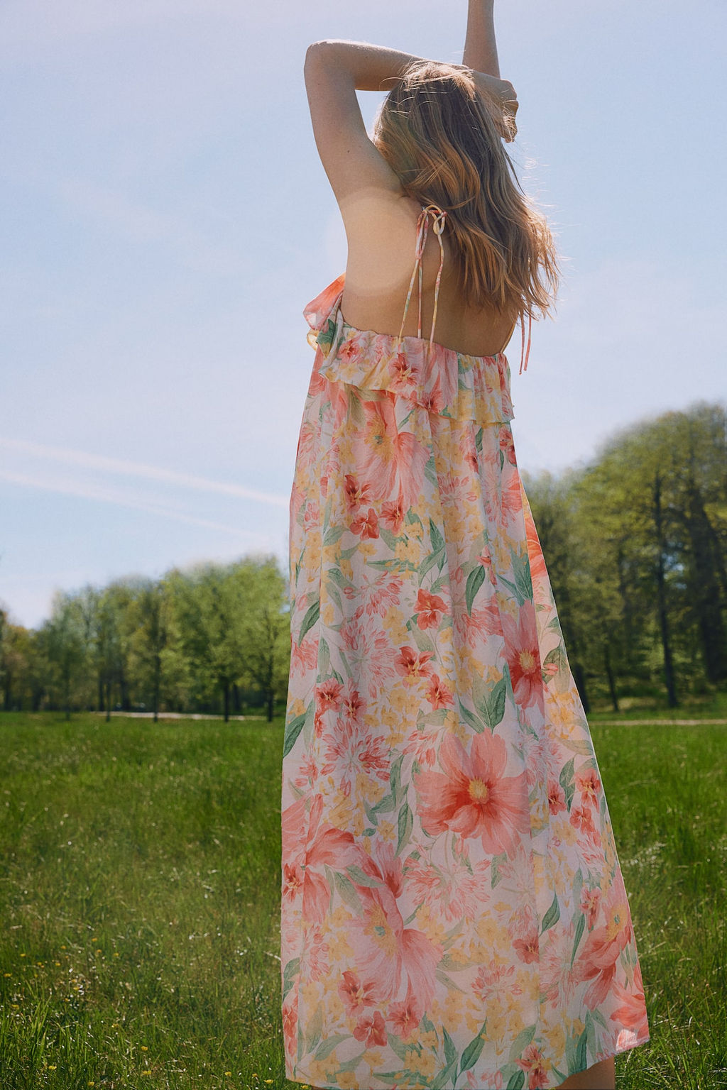 Vestido de tirantes con volante - H&m фото 4