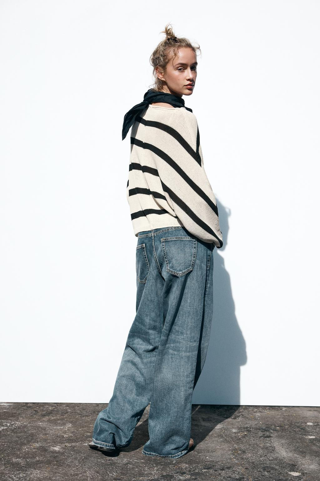 STRIPED KNIT SWEATER - Zara фото 3
