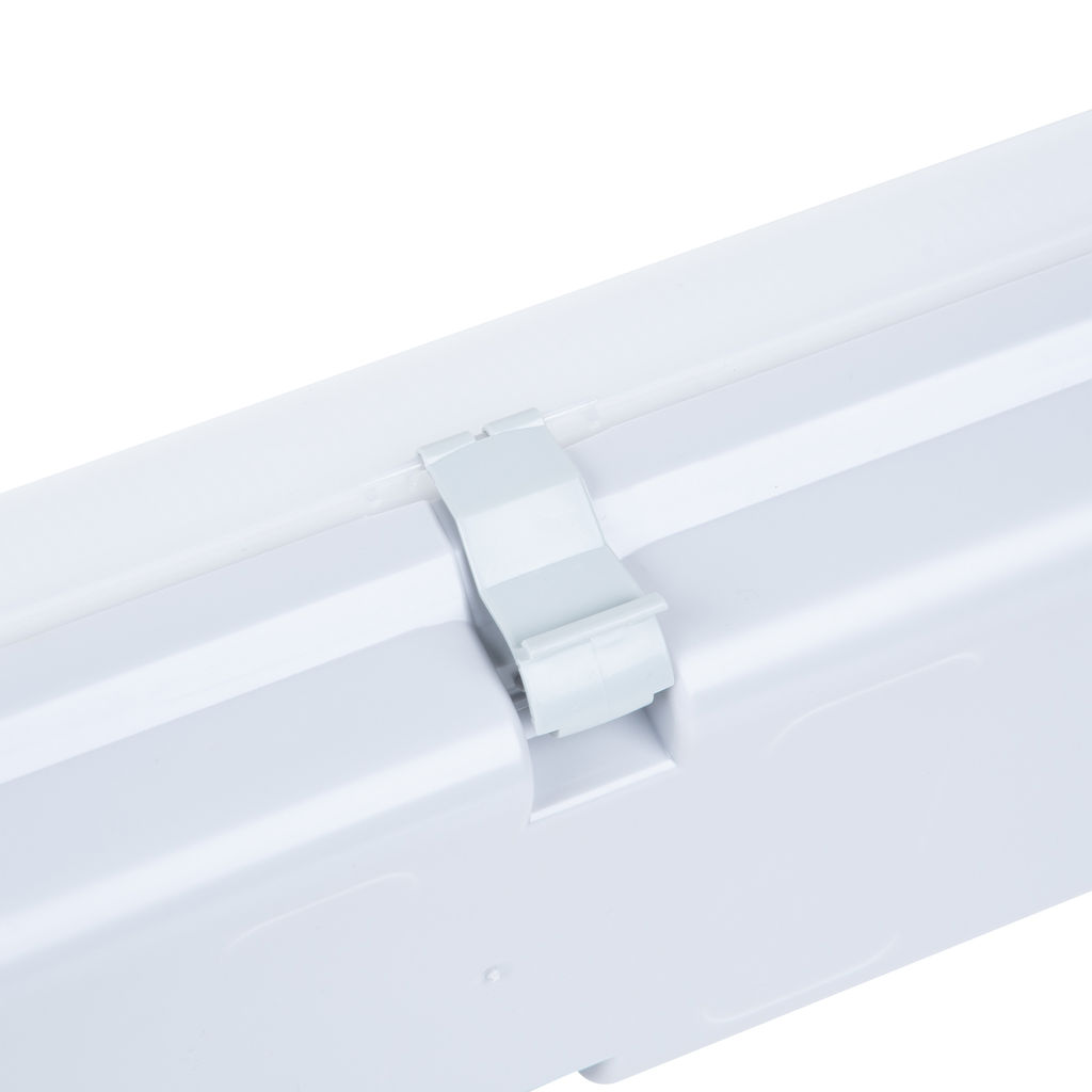 ULY-K70A 40W/4000K/L126 IP65 WHITE Светильник светодиодный промышленный. Белый свет (4000К). 4360Лм. 1260X150x100мм. Корпус белый. TM Uniel