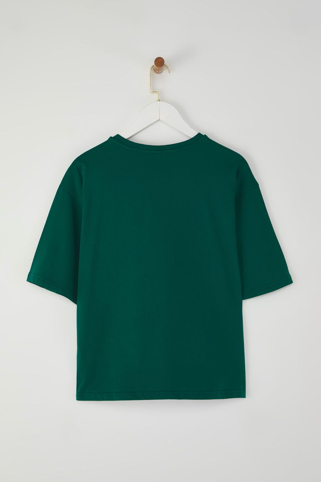 TRENDYOLMILLA Zumrut Yesili Slogan Nak?sl? Relaxed/Genis Rahat Kesim Bisiklet Yaka T-Shirt TWOSS21TS0481 фото 6