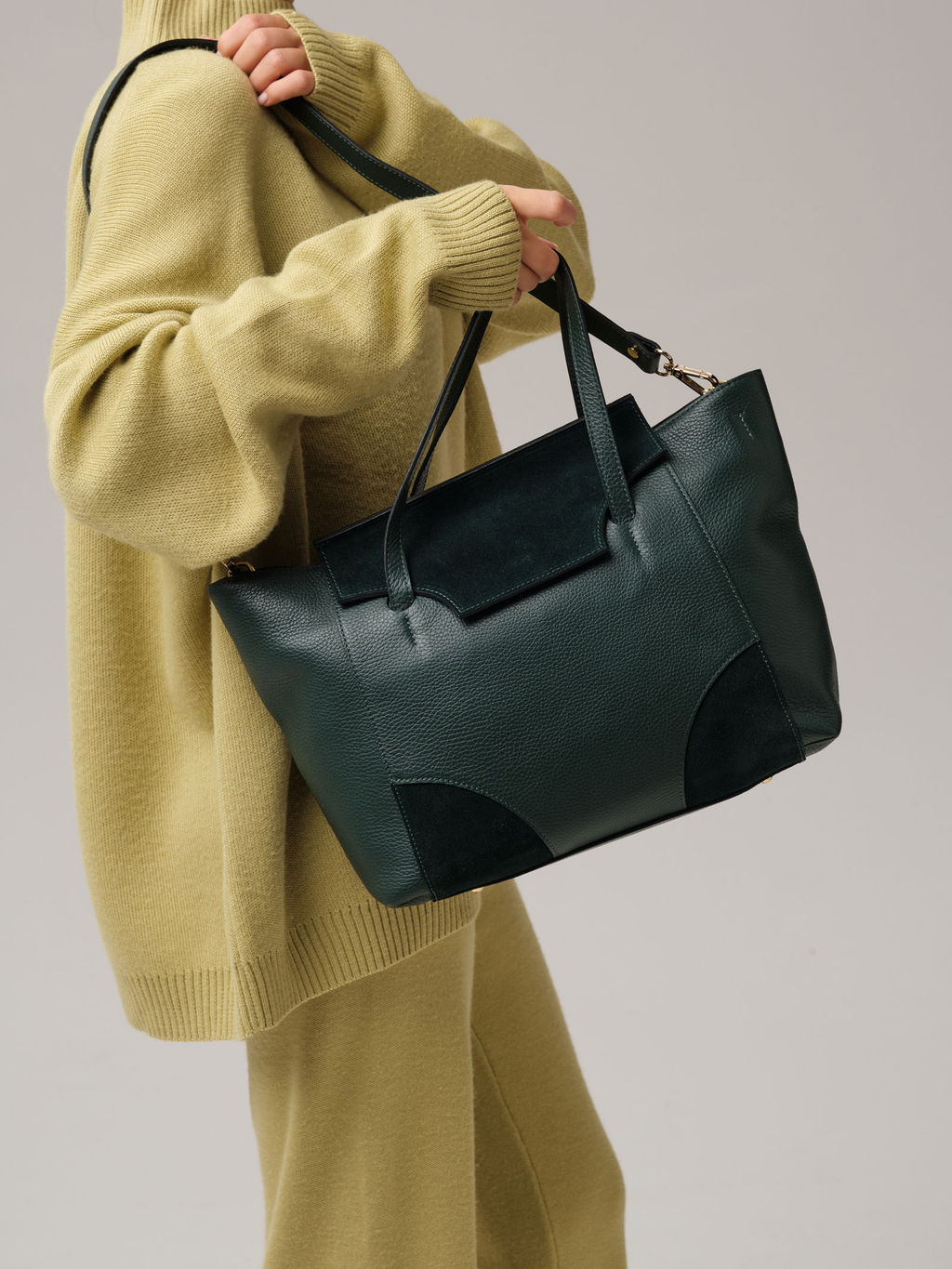 Кожаная сумка Deboro 30274 темно-зеленый