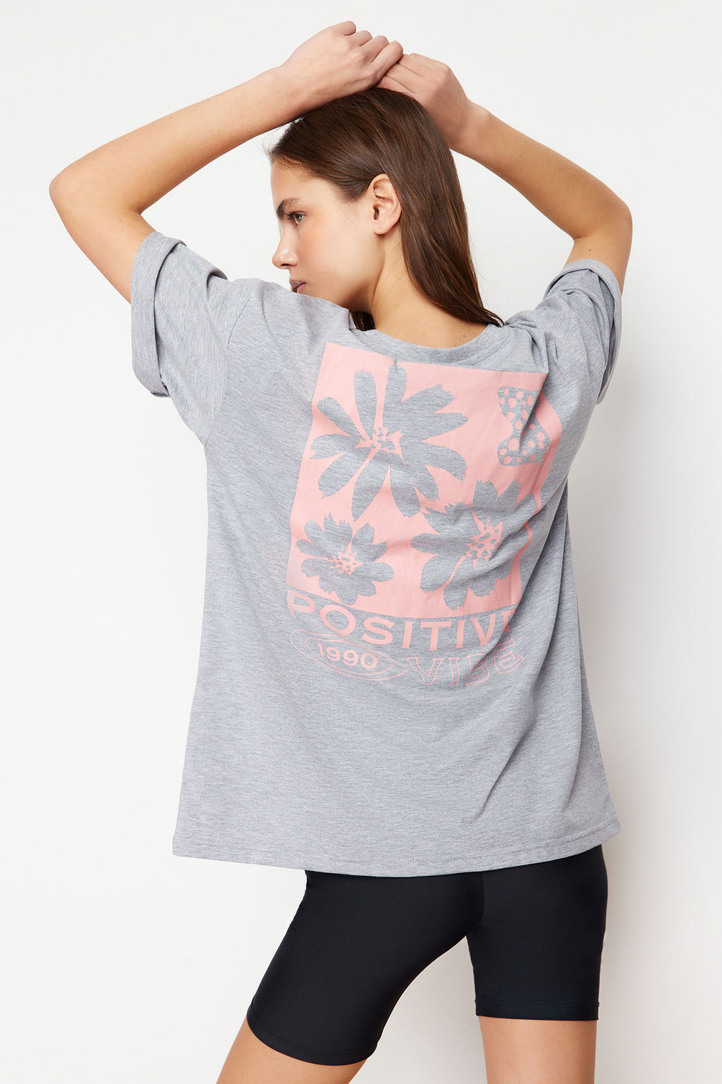 TRENDYOLMILLA Lacivert %100 Pamuk S?rt Bask?l? Oversize/Genis Kal?p Bisiklet Yaka Orme T-Shirt TWOSS23TS00321  фото 4