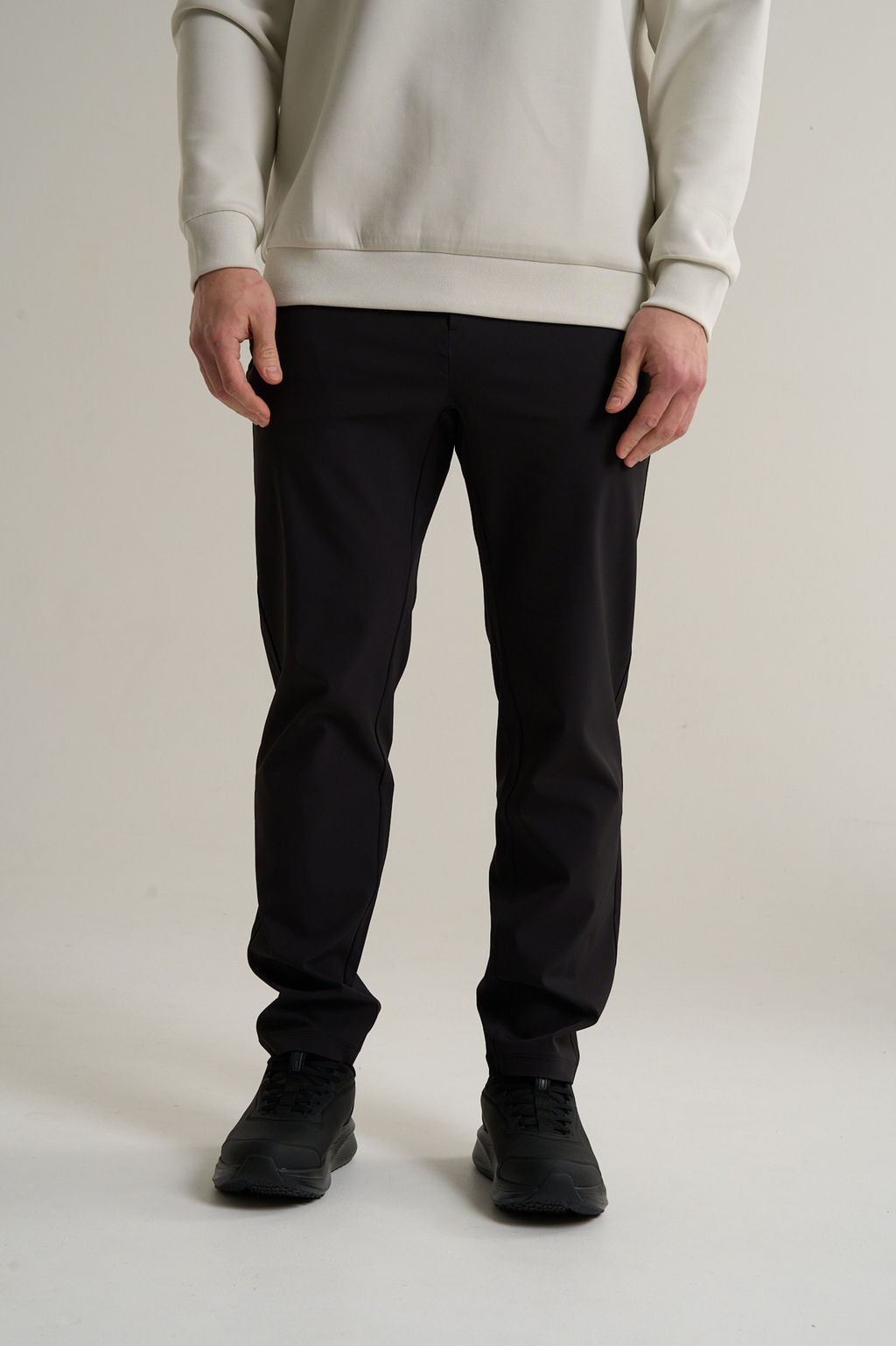 Брюки текстильные Черный TRN Woven Track Pants