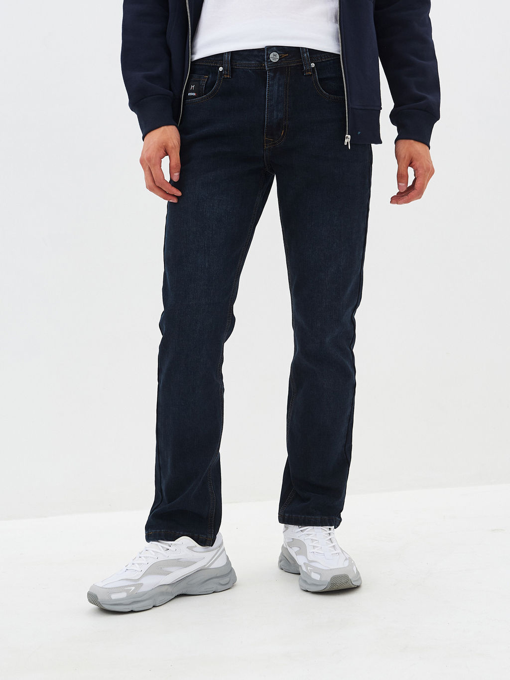 Утепленные мужские джинсы прямые кроя с начесом - Mossmore фото 3