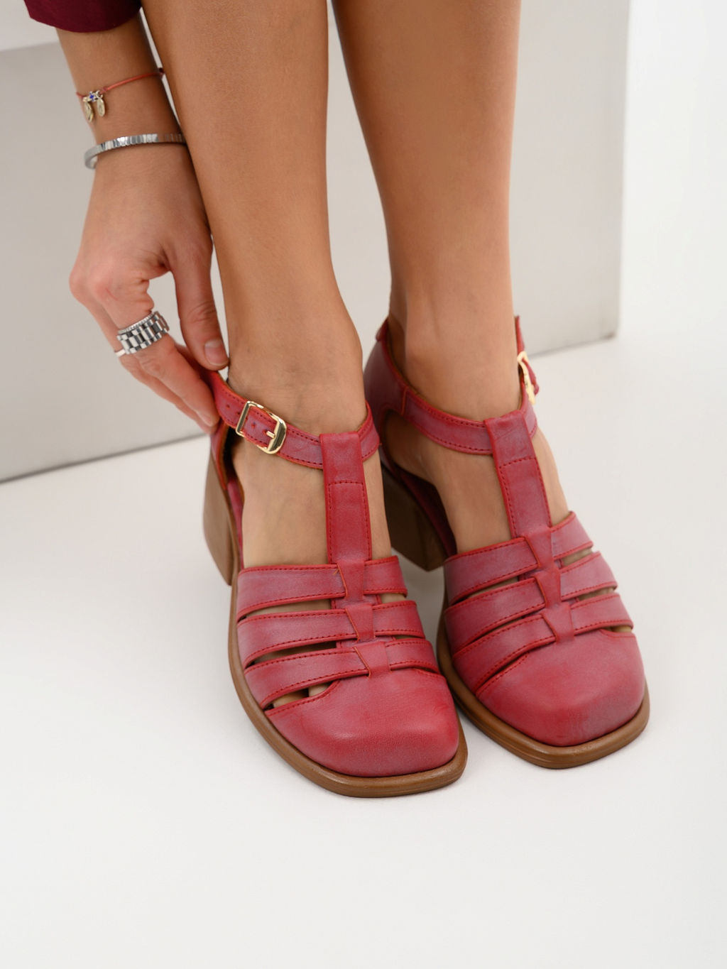 Босоножки 5036.23663bе.Вакса красный+коричневый