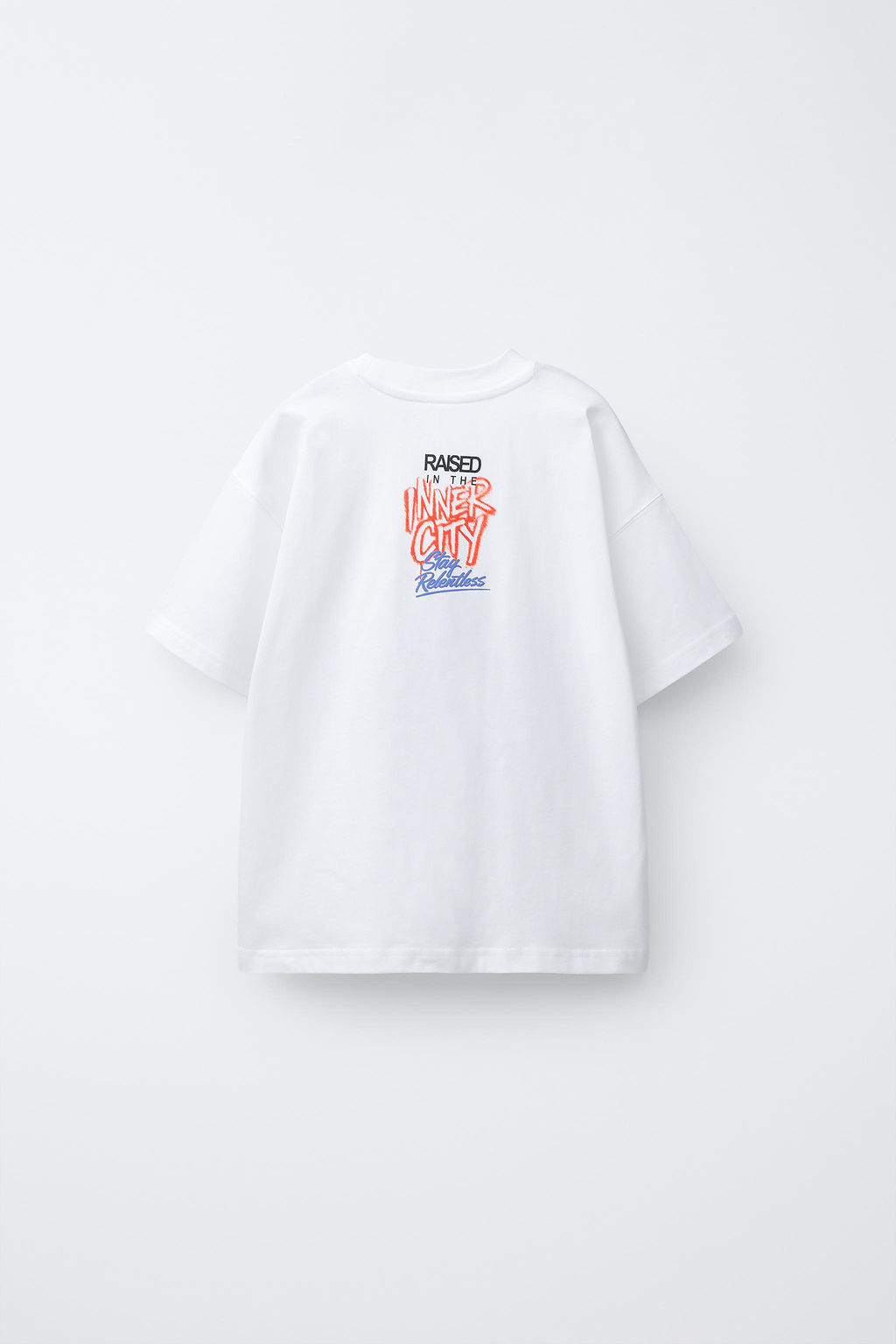 CAMISETA ESTAMPADO GRAFFITI / Blanco