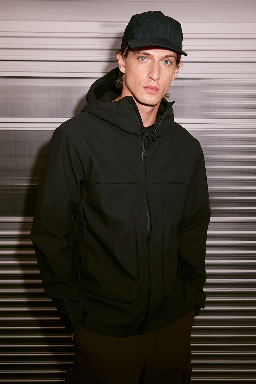 Chaqueta softshell repelente al agua Regular Fit - H&m фото 2