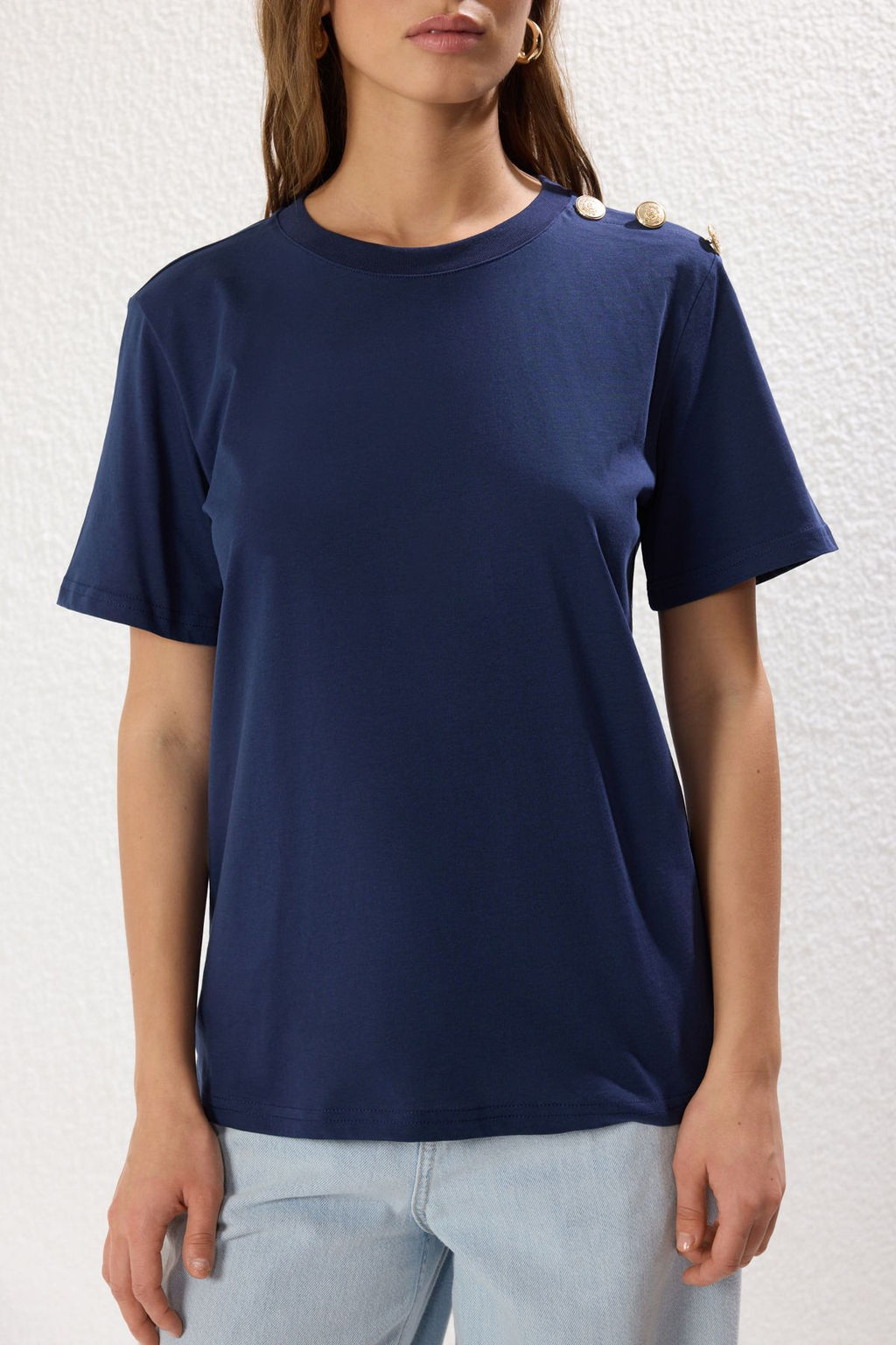 Lacivert %100 Pamuk Gold Dugme Detayl? Regular/Normal Kesim Orme T-Shirt TWOSS25TS00039