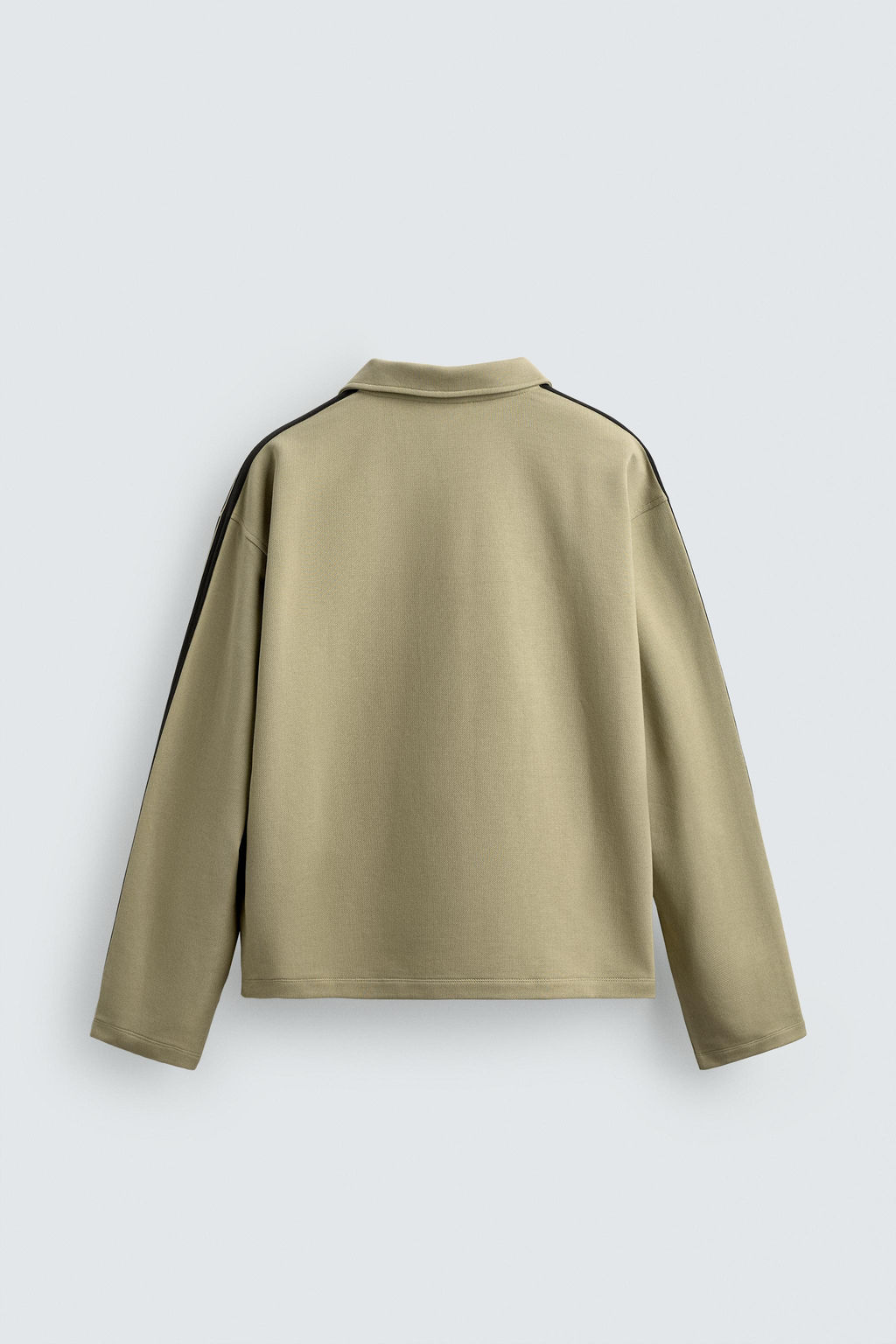 SUDADERA BOXY FIT BORDADOS BANDAS / Tostado