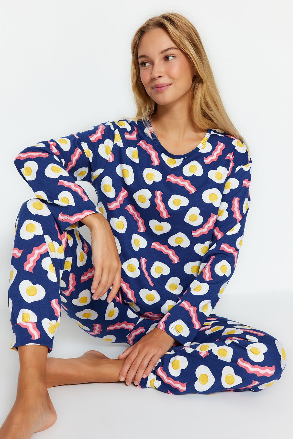 Lacivert %100 Pamuklu Kahvalt? Desenli Tshirt-Pantolon Orme Pijama Tak?m? THMAW24PT00102