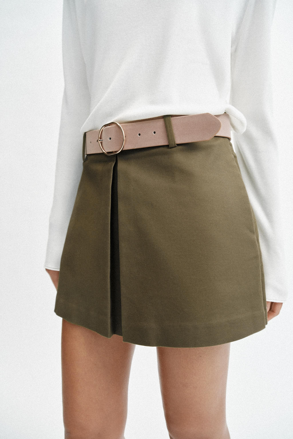 FALDA PANTAL?N CINTUR?N / Khaki - Zara фото 2