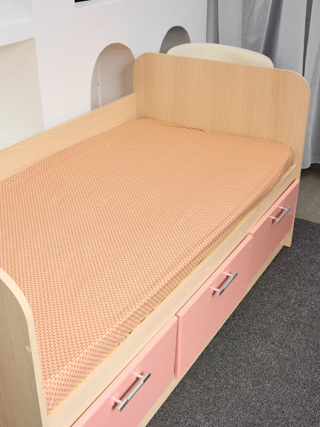 Постельное белье детское поплин с простыней на резинке - Капибары 145*112; 80*160*20; 40*60