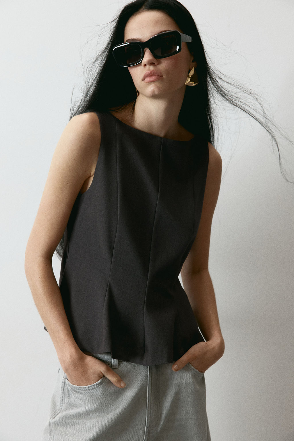 Top sastre con peplum - H&m фото 2