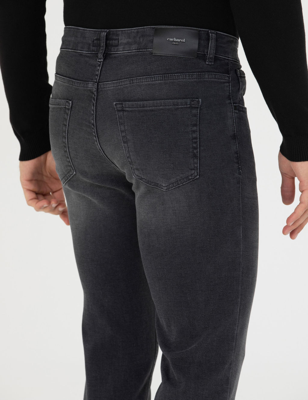 Черные джинсовые брюки узкого кроя - Cacharel фото 7