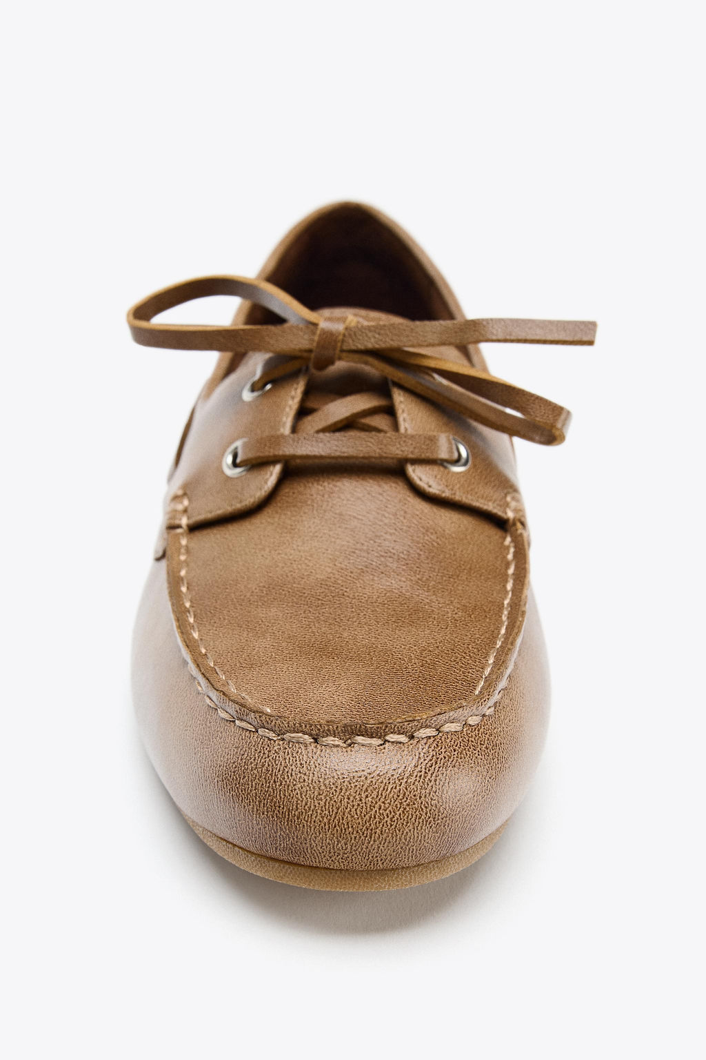 LACE-UP FLAT SHOES