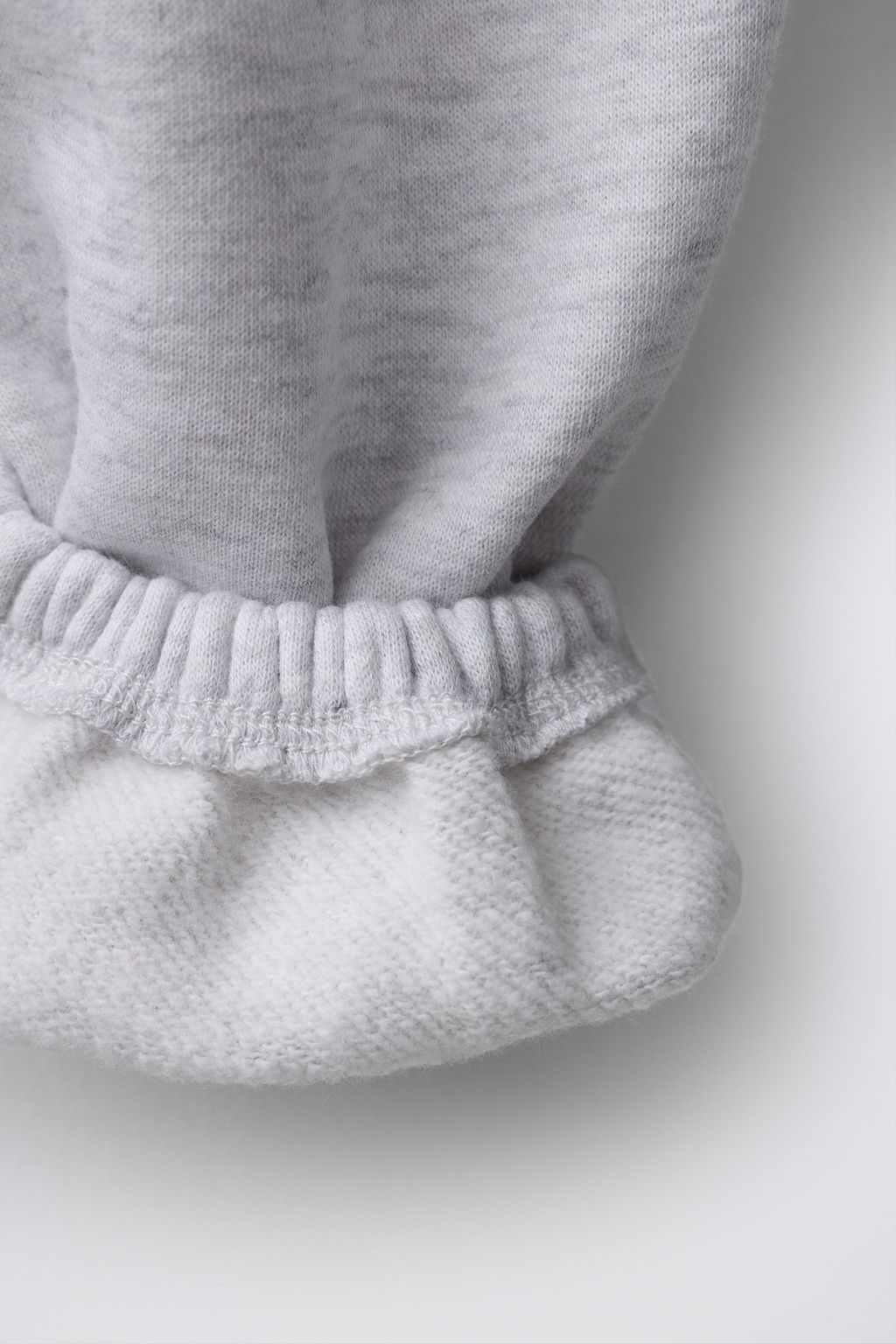 PANTAL?N FELPA JOGGING / Gris vigor? - Zara фото 5
