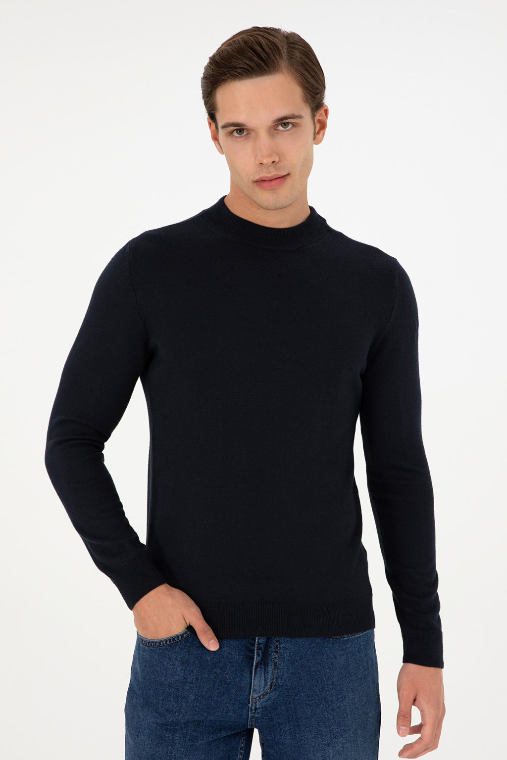 Erkek Slim Fit _eyrek Bal_k__ Yaka Lacivert Basic Triko Kazak