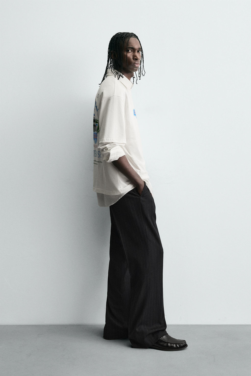CONTRAST PRINT T-SHIRT