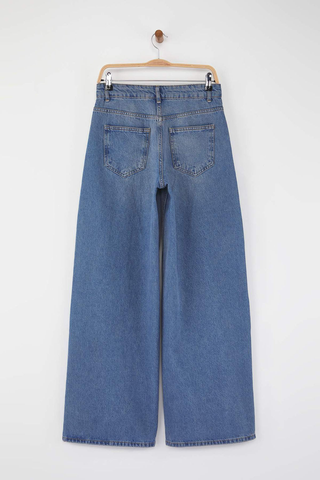 Mavi Normal Bel Kemerli Ekstra Genis Paca Wide Leg Jeans TWOAW26JE00010 - Trendyolmilla фото 6