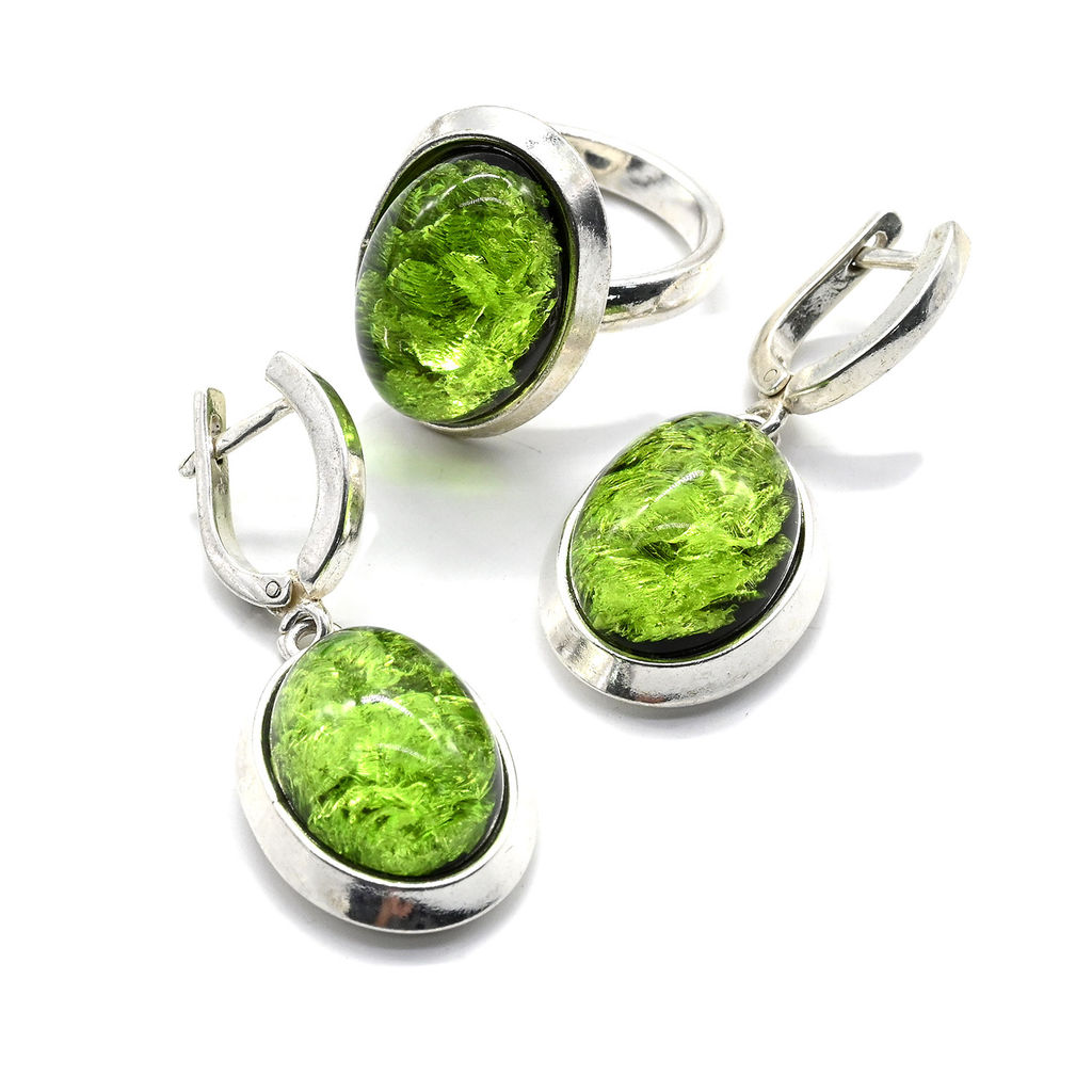 Янтарный набор с буранитом в посеребрении овал 17*21мм цв.салатовый Радуга камня