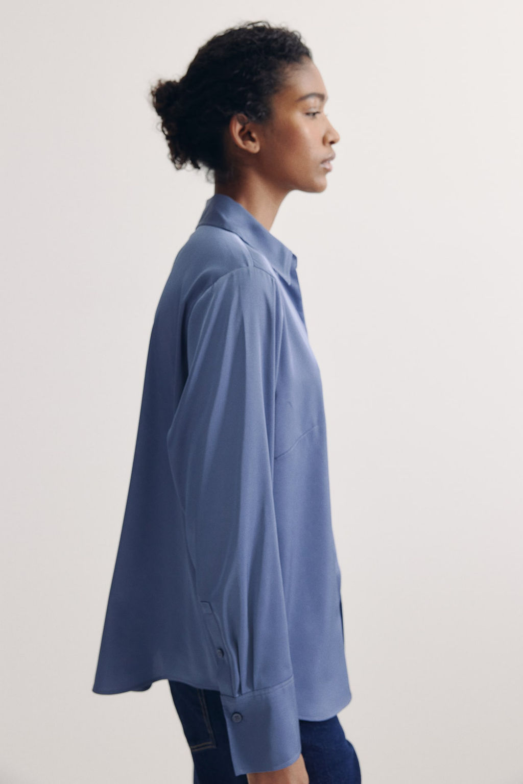 Blusa con escote de pico - H&m фото 3