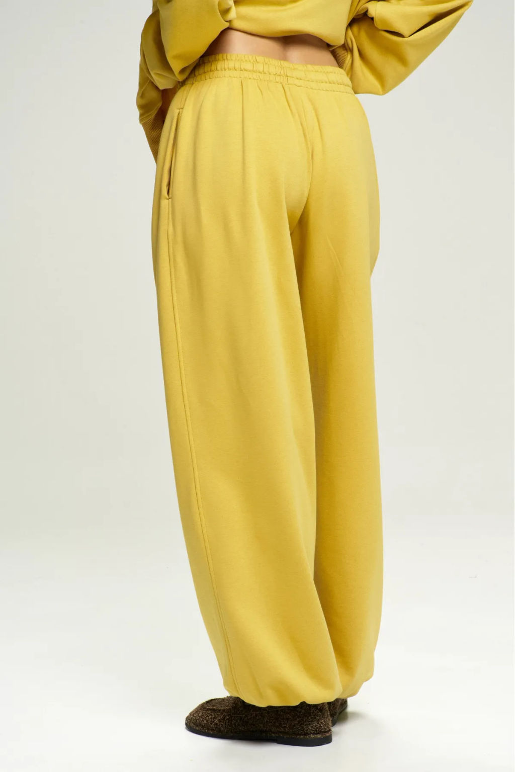 Джоггеры Oversize Soft Yellow - Erist store фото 6