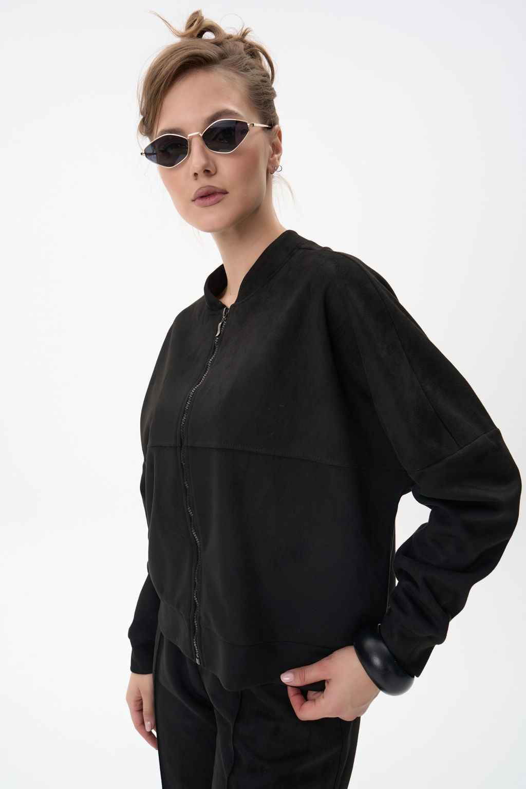 Бомбер Майли (чёрный) - Эльза фото 10