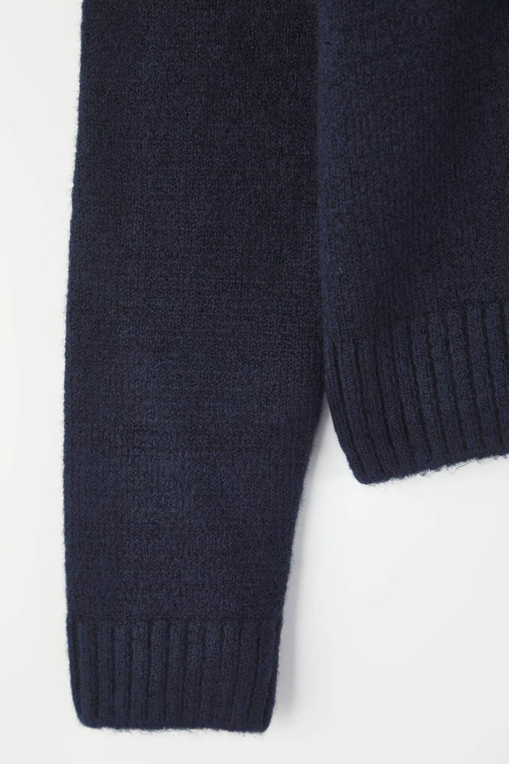 Lacivert Fermuarl? Yun Kar?s?ml? Dik Yaka Yumusak Dokulu Triko H?rka TWOAW26HI00027