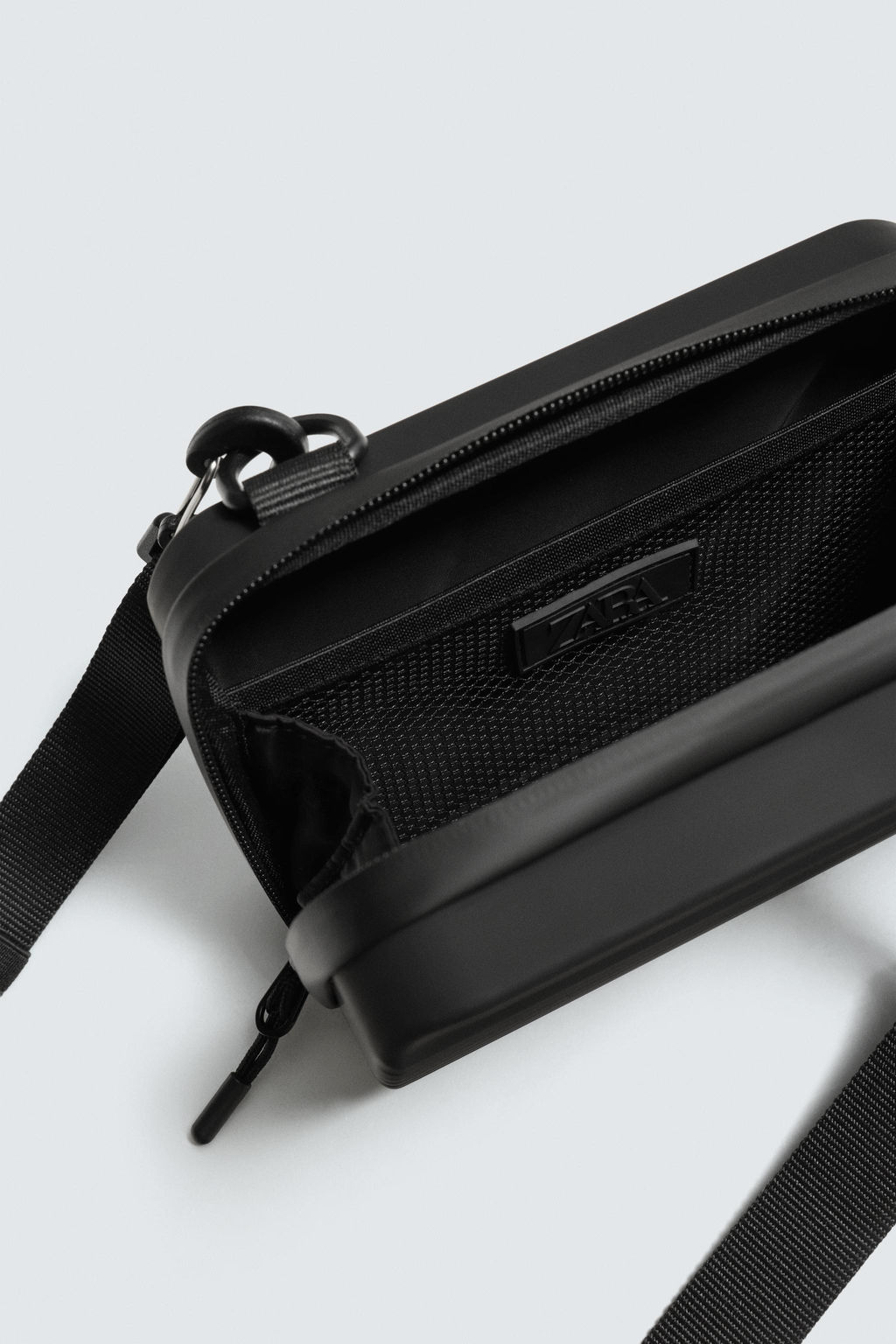 RIGID CROSSBODY BAG - Zara фото 7