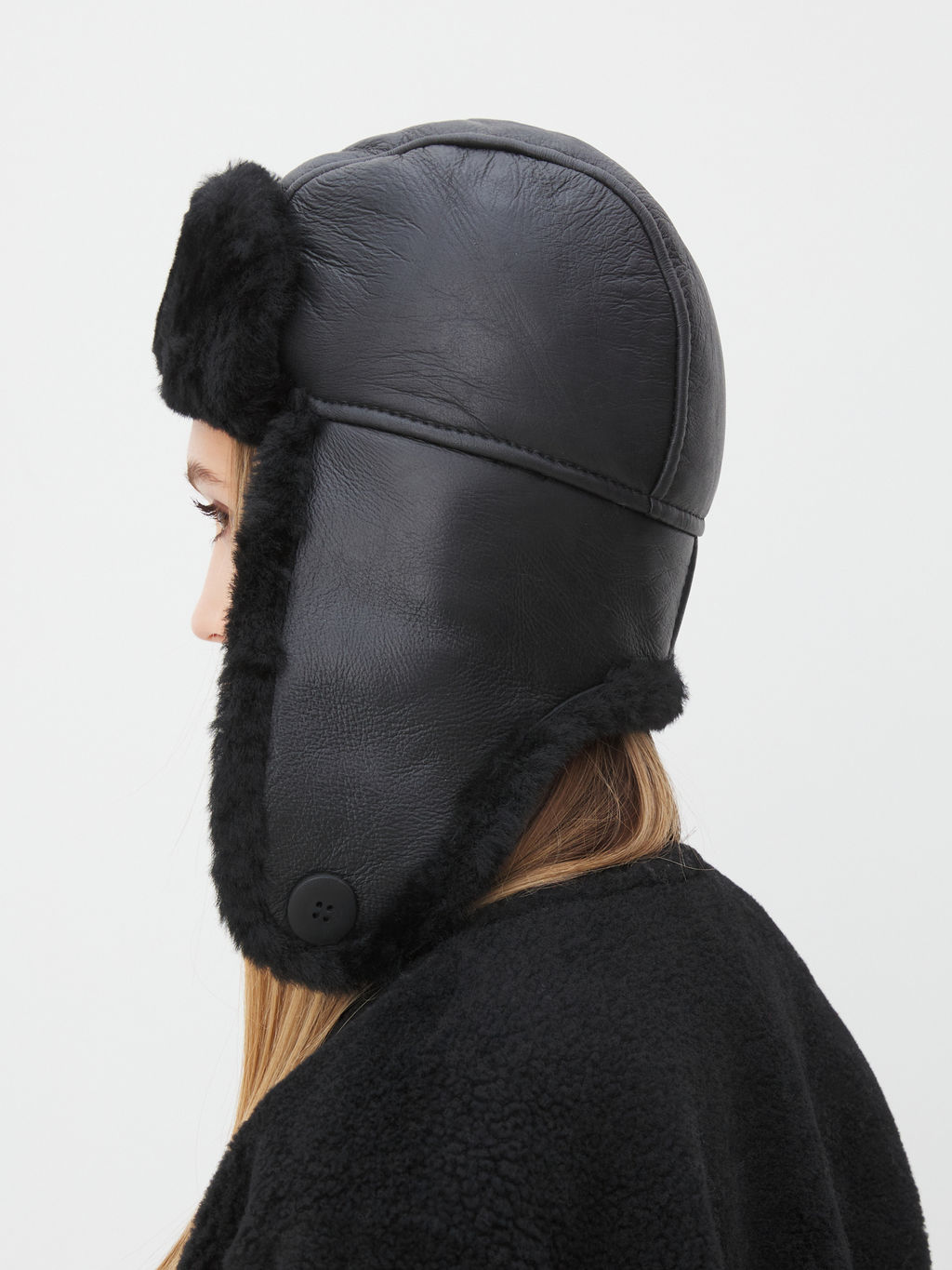 Головные уборы Шапка TENDANCE