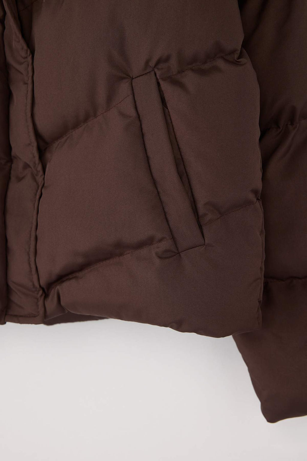 TRENDYOLMILLA Siyah Regular Su Itici Sisme Mont TWOAW24MO00048  фото 52