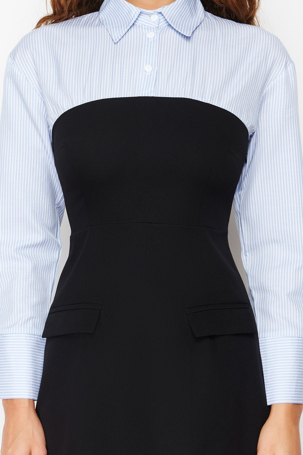 TRENDYOLMILLA Siyah Duz Bodycone Straplez Detayl? Finike Mini Dokuma Gomlek Elbise TWOSS24EL00751
