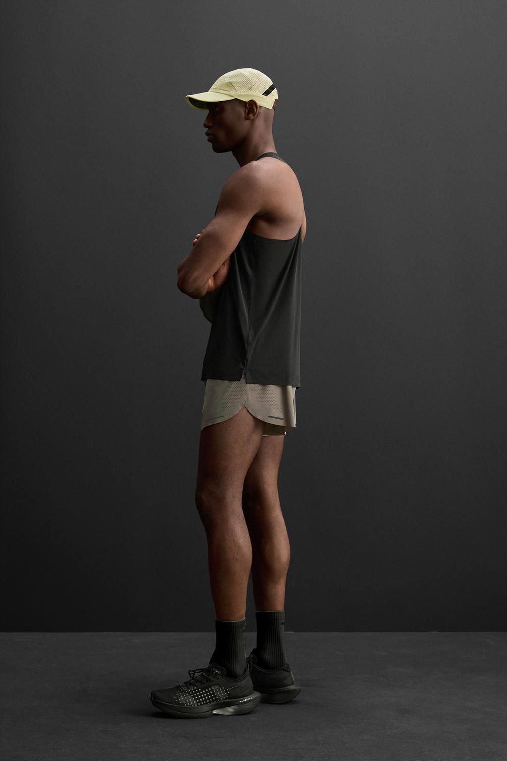 LIGHTWEIGHT TECHNICAL TANK TOP - Zara фото 14