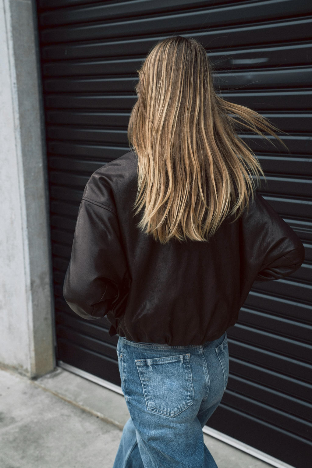 FAUX LEATHER BOMBER JACKET - Zara фото 18