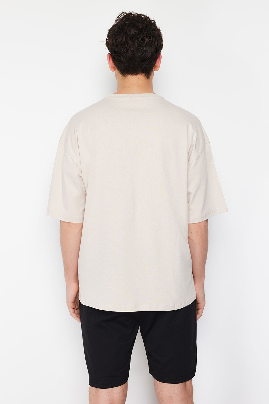 Tas Oversize/Genis Kesim Uzak Dogu Bask?l? %100 T-Shirt TMNSS24TS00035