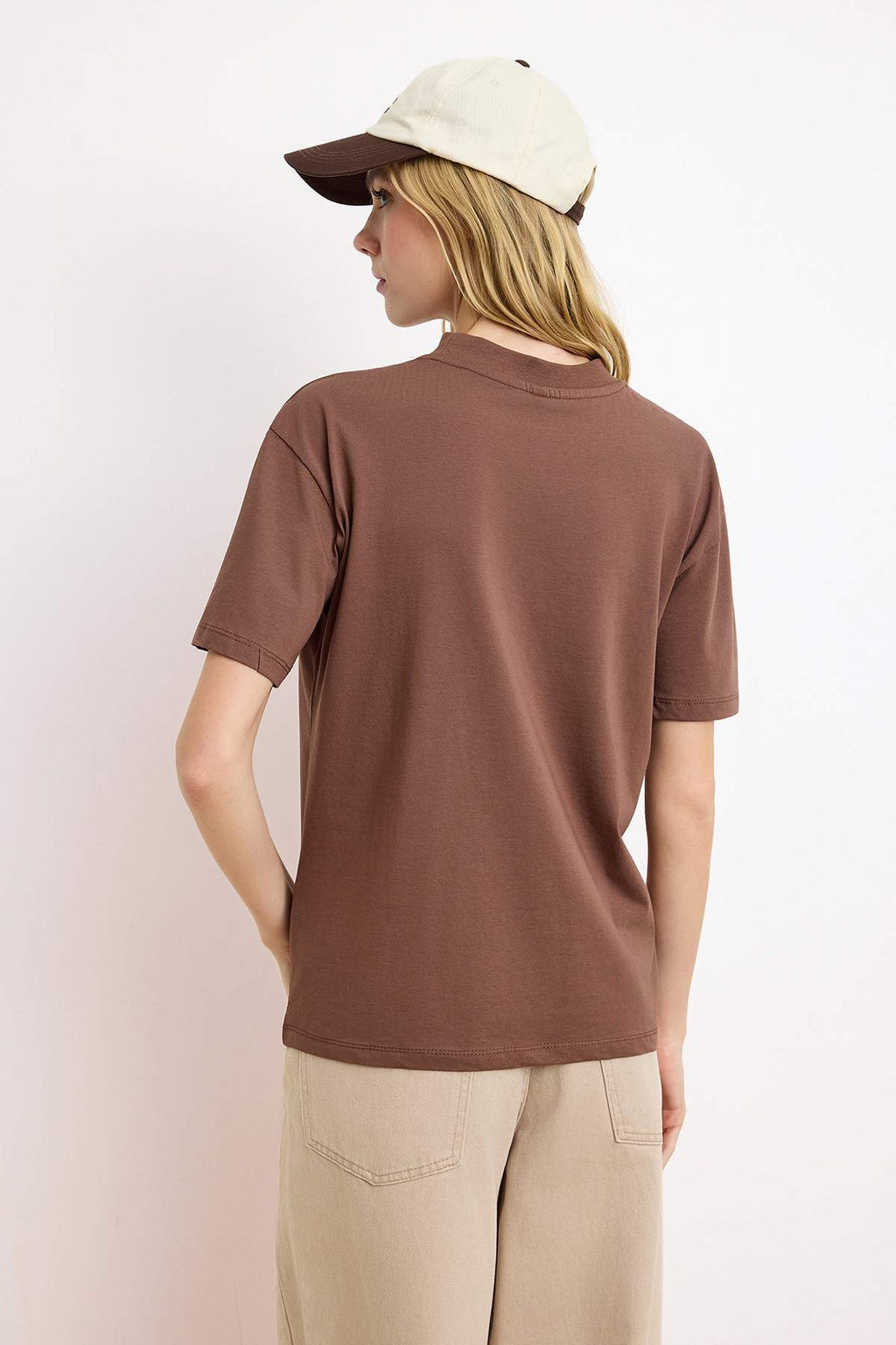 Kahverengi-Haki 2li Paket %100 Pamuk Basic Dik Yaka Orme T-Shirt TWOSS20TS1500