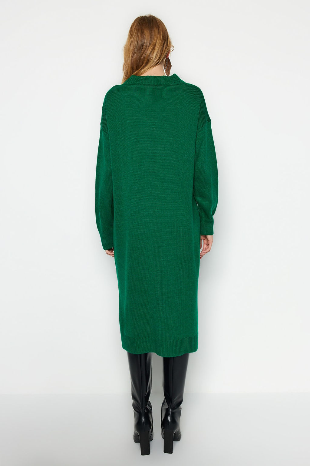 TRENDYOLMILLA Siyah Maxi Triko Genis Kal?p Elbise TWOAW23EL00642 фото 5