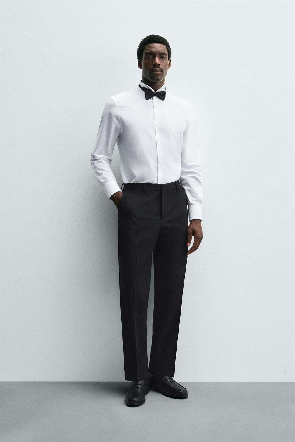 TUXEDO-STYLE COLLAR SHIRT